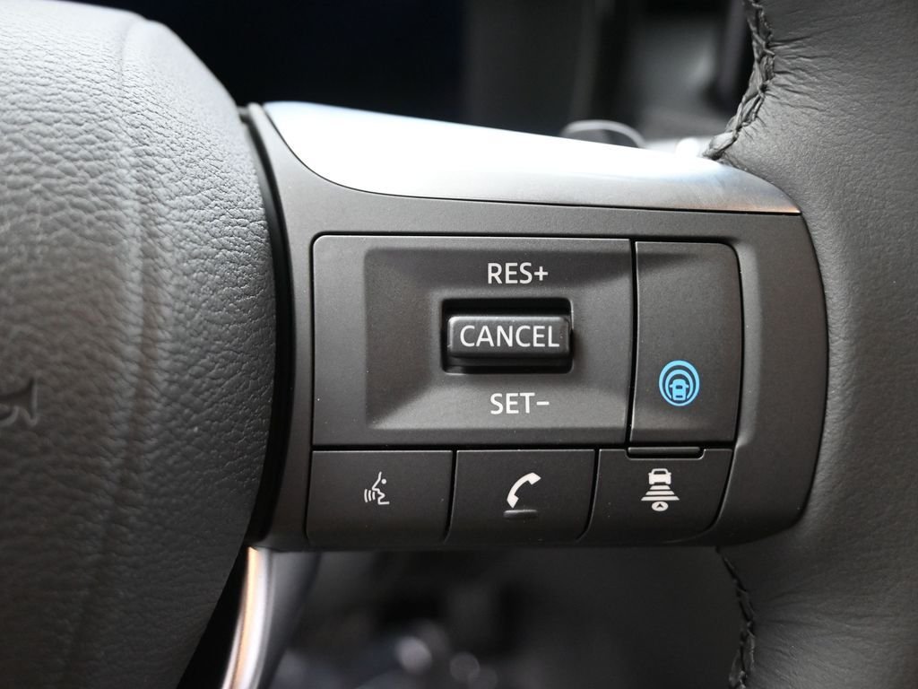 2025 INFINITI QX60 LUXE - Photo 16