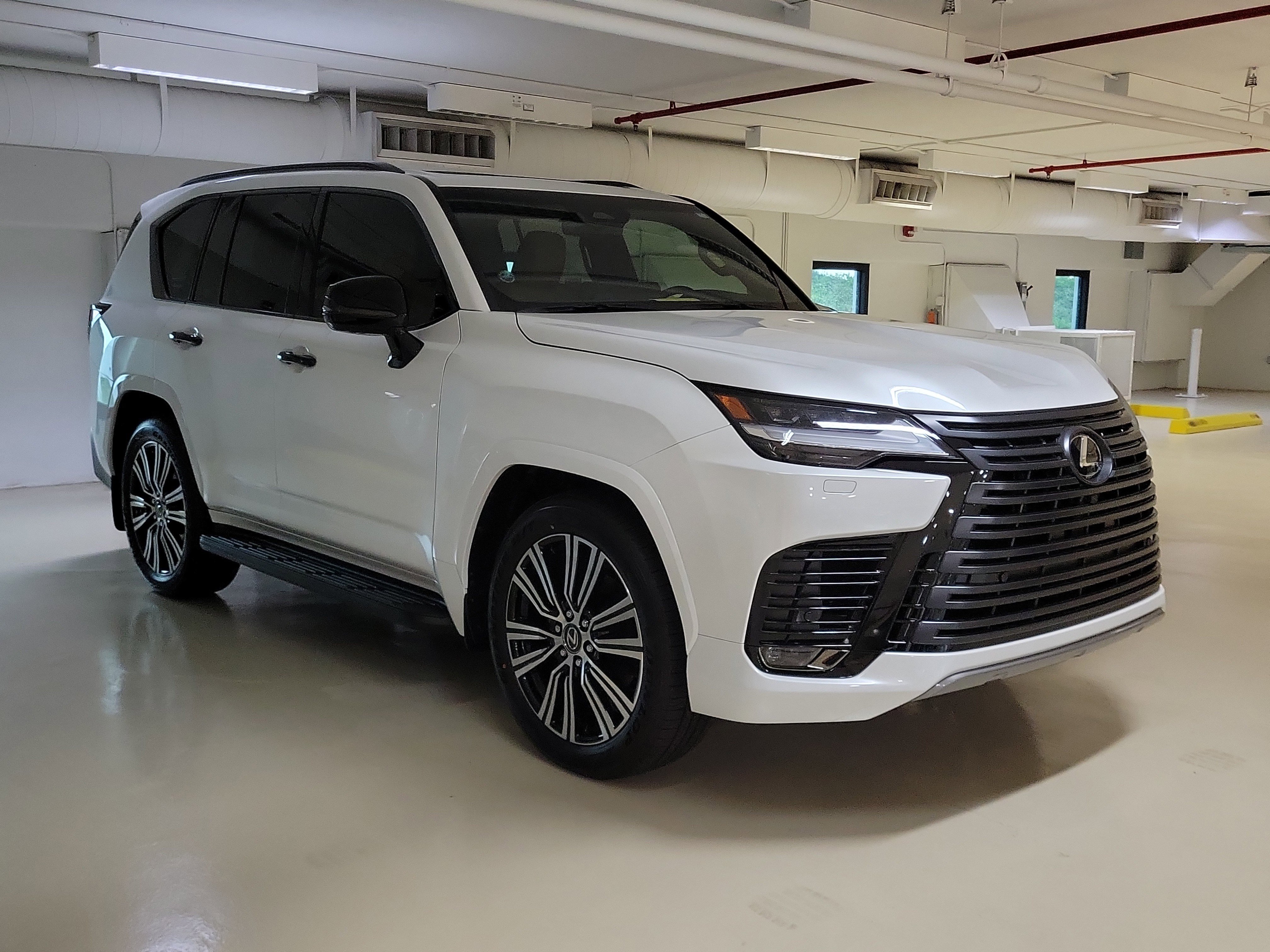 2026 Lexus LX 600 600 Luxury's photo