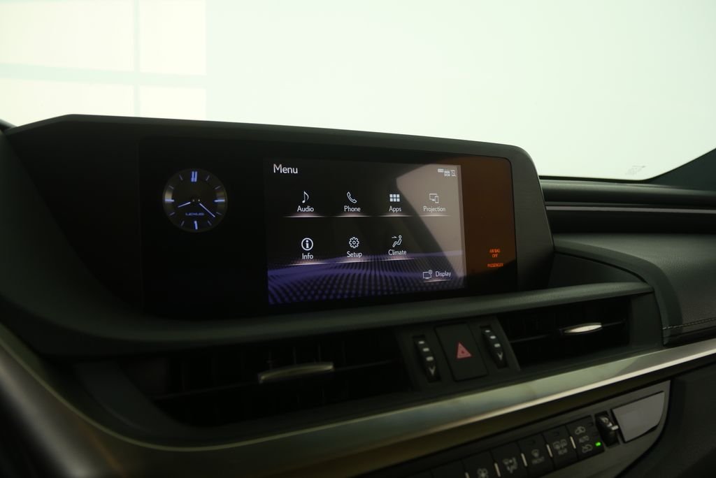 Used 2019 White Pearl Lexus 350 image 19