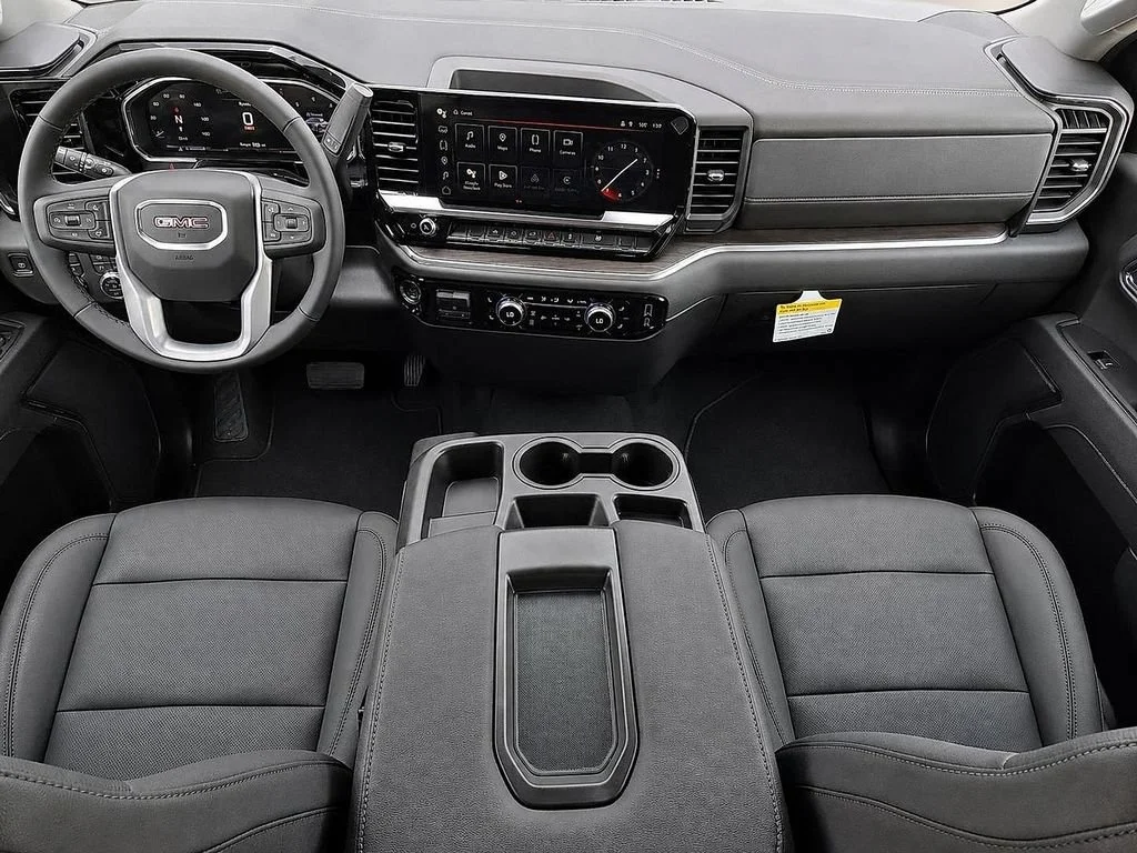 2026 GMC Sierra 1500 SLT - Photo 9
