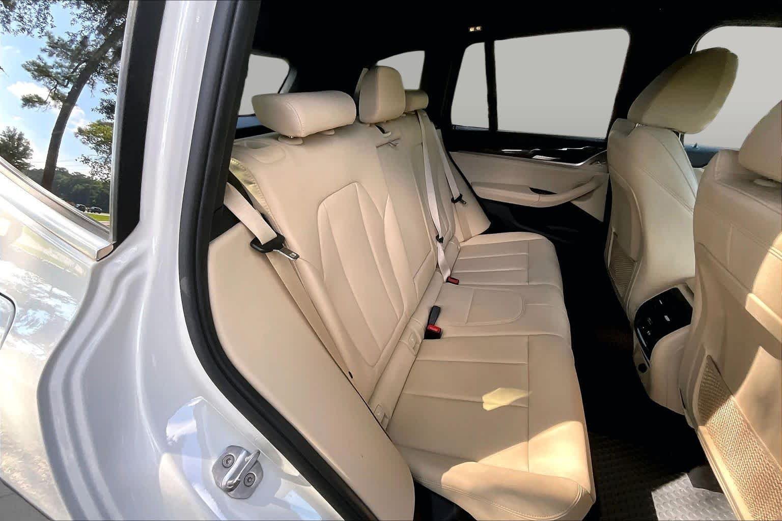 Used 2019 Alpine White BMW sDrive30i image 20