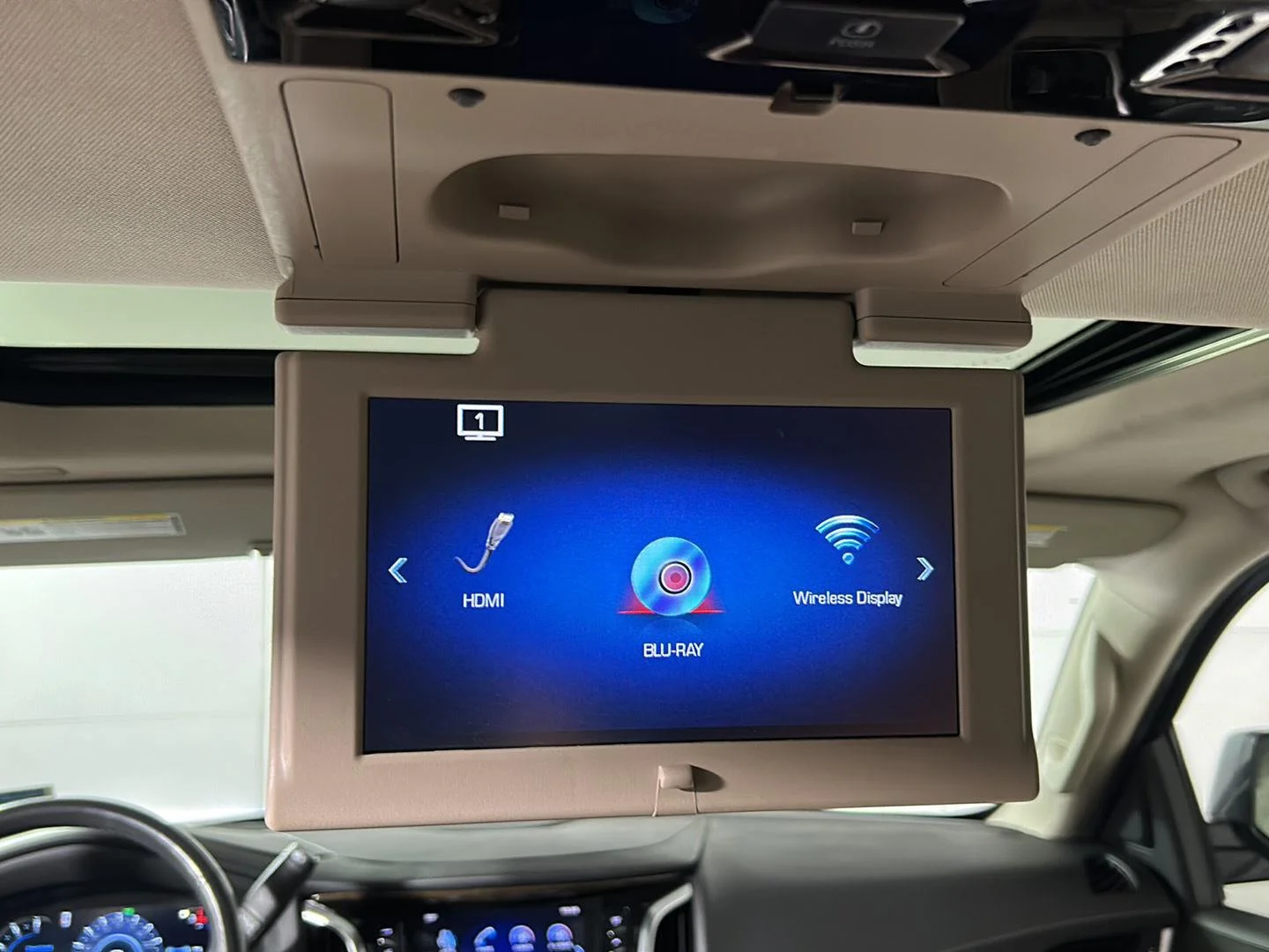 Used 2020 Shadow Metallic Cadillac Premium Luxury image 47