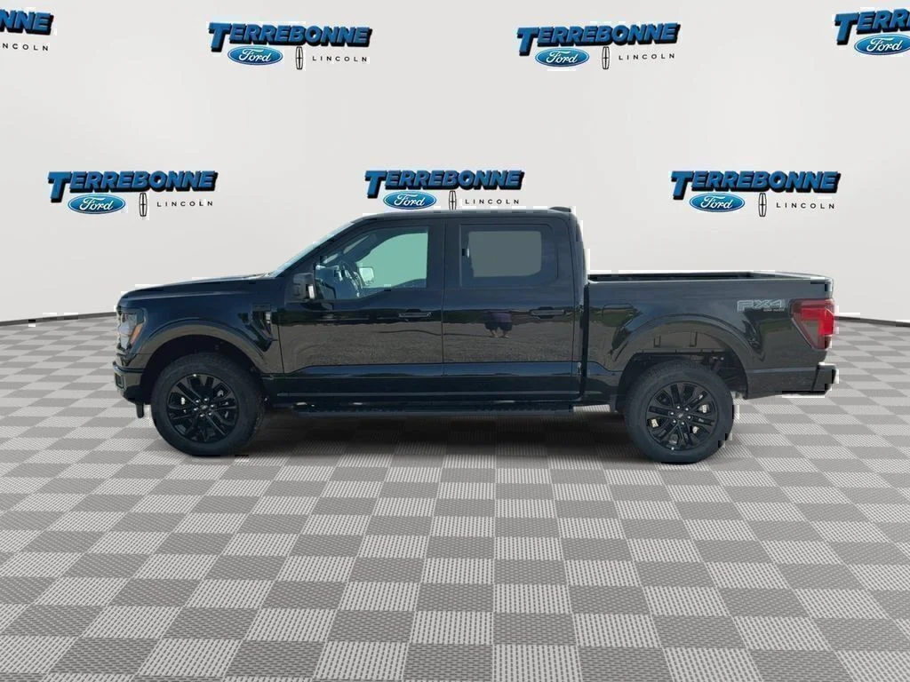 New 2026 Agate Black Metallic Ford XLT image 5