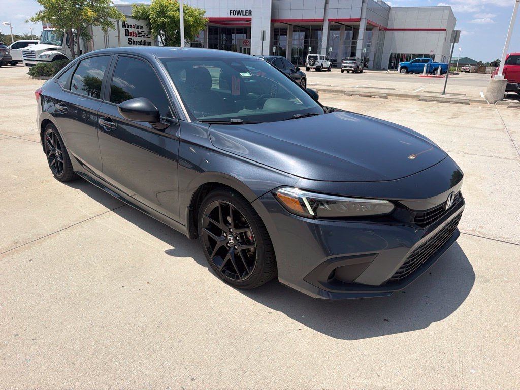 Used 2022  Honda Sport image 3