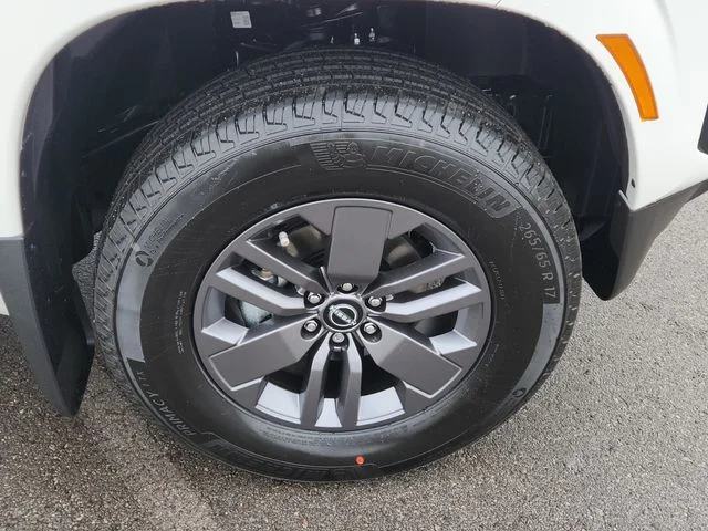New 2026 Glacier White Nissan Crew Cab SV image 12