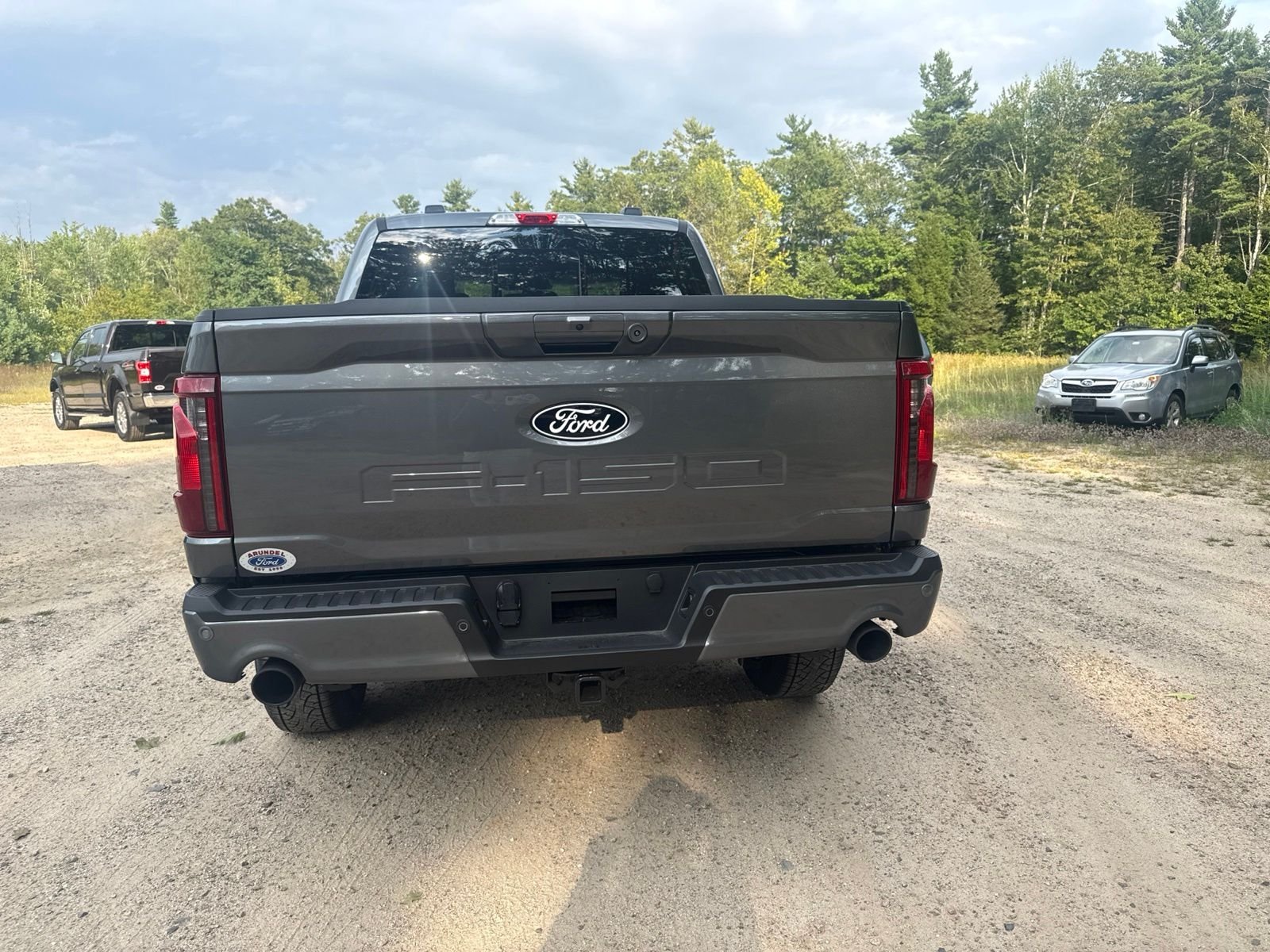 New 2026 Carbonized Gray Metallic Ford XLT image 4