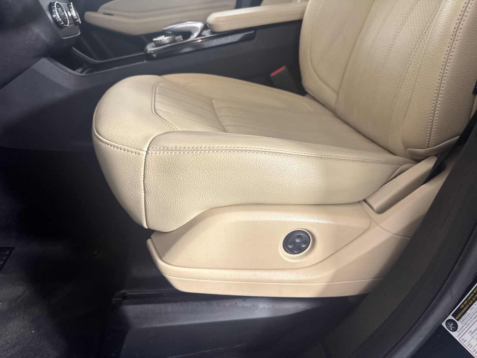 Used 2019 Black Mercedes-Benz GLS 450 image 12