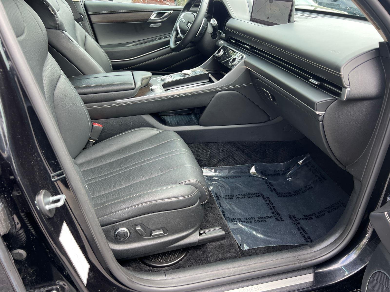 2024 GENESIS GV80 Standard - Photo 14