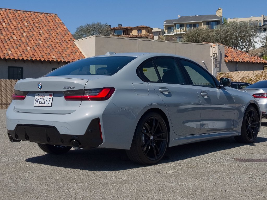 Used 2024 Brooklyn Grey Metallic BMW 330i image 24