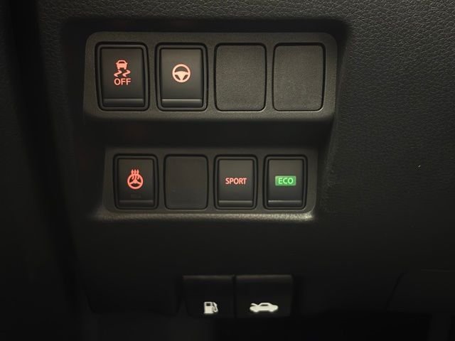 Used 2022 Gun Metallic Nissan SV image 21