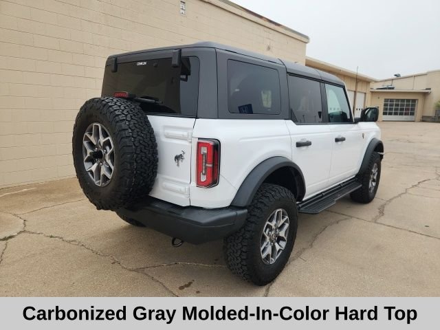 Used 2024 White Ford Badlands image 7