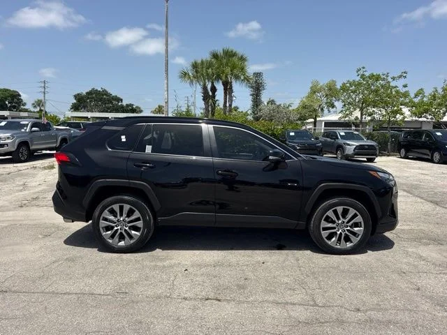 Used 2023 Black Toyota XLE Premium image 11