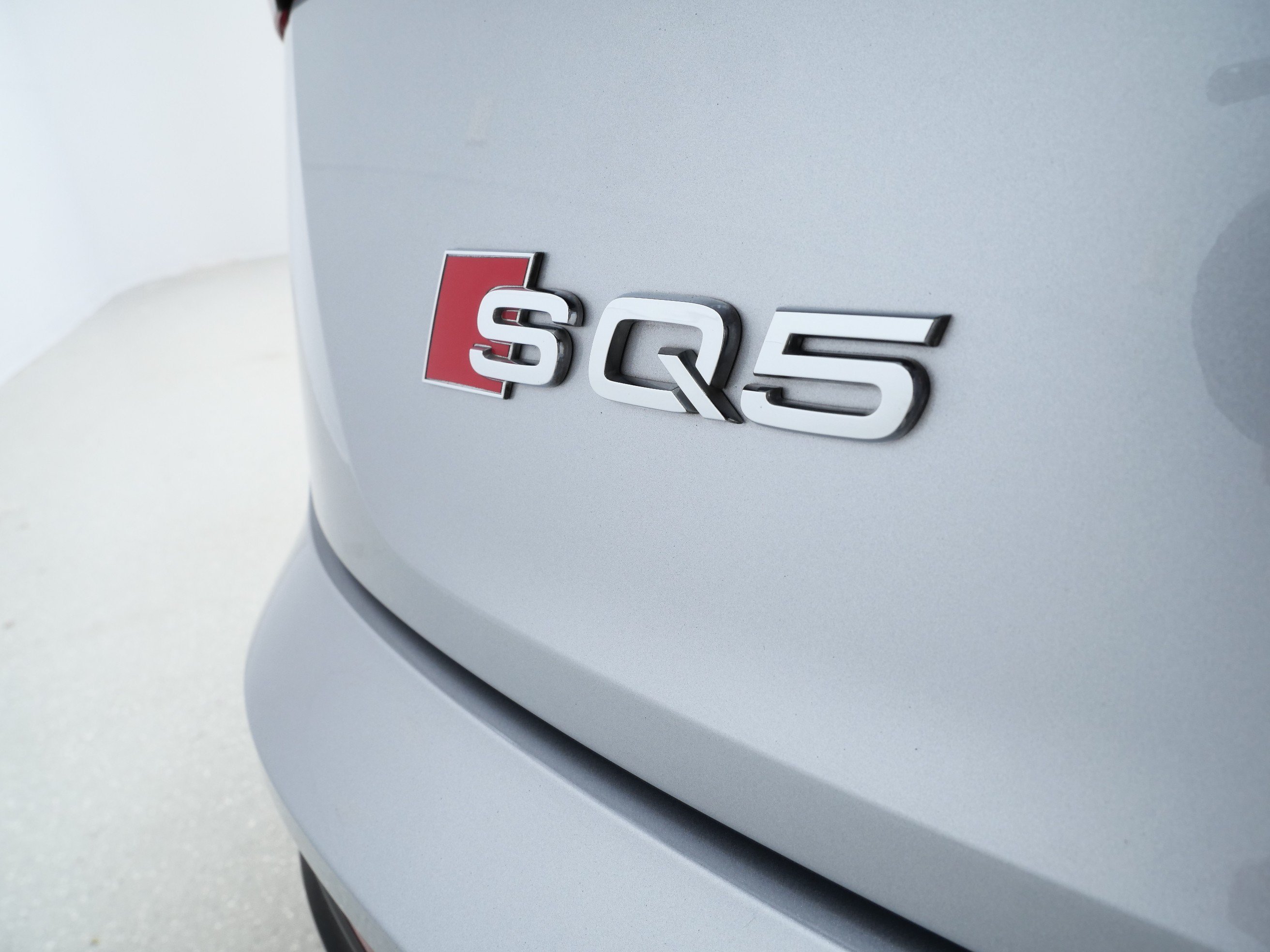 Used 2023 Florett Silver Metallic Audi Prestige image 6