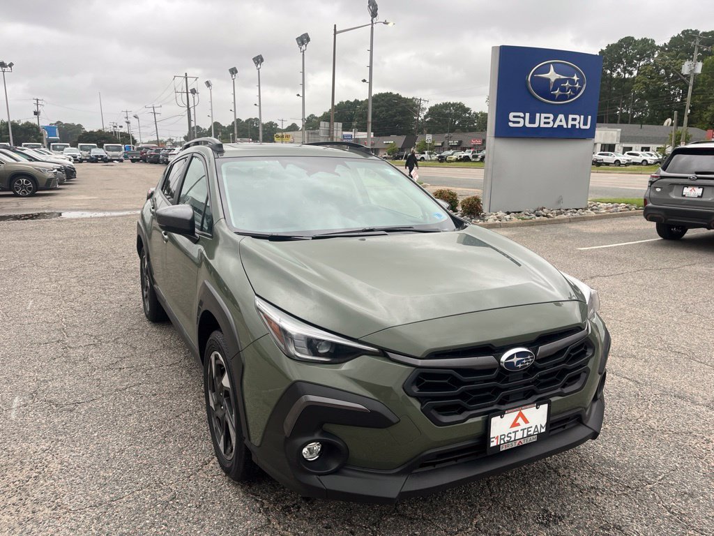 Used 2025 Green Subaru Limited image 2