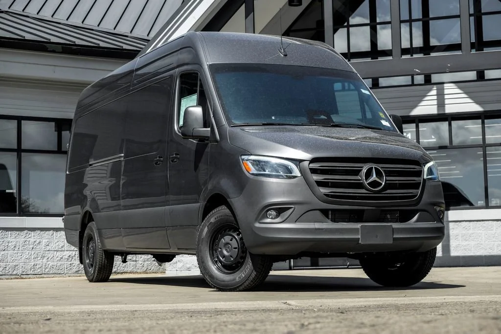 2026 Mercedes-Benz Sprinter 2500 170 WB HO High Roof's photo