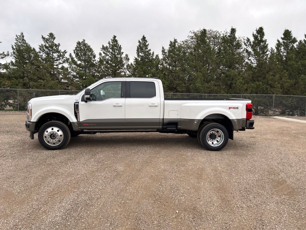 New 2026 Star White Metallic Tri-Coat Ford King Ranch image 3