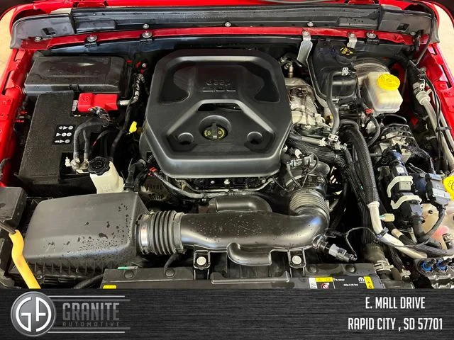 Used 2023 Red Jeep Sahara image 22