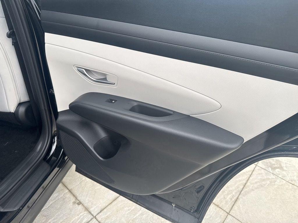 New 2026 Black Hyundai SE AWD image 27