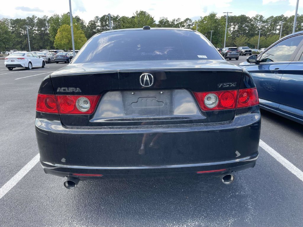 Used 2019 Red Jeep Altitude image 6