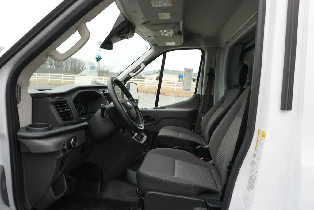 New 2024 White Ford Base image 9