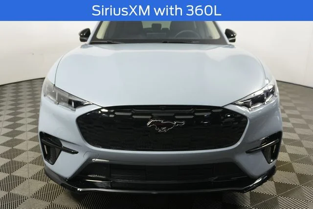 New 2026 Glacier Gray Metallic Tri-coat Ford Premium image 8