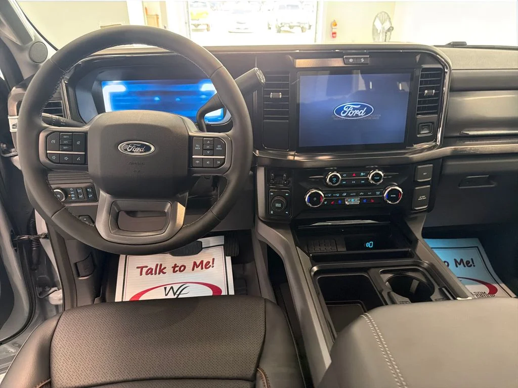 New 2026 Glacier Gray Metallic Tri-Coat Ford F-250® Lariat® image 16