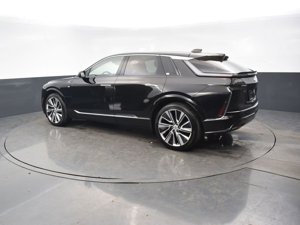 2024 CADILLAC LYRIQ - Image 3