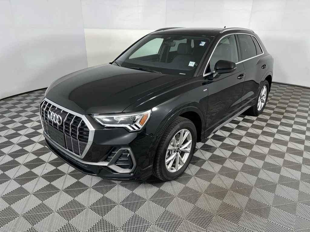 Used 2025 Black Audi Premium Plus image 14
