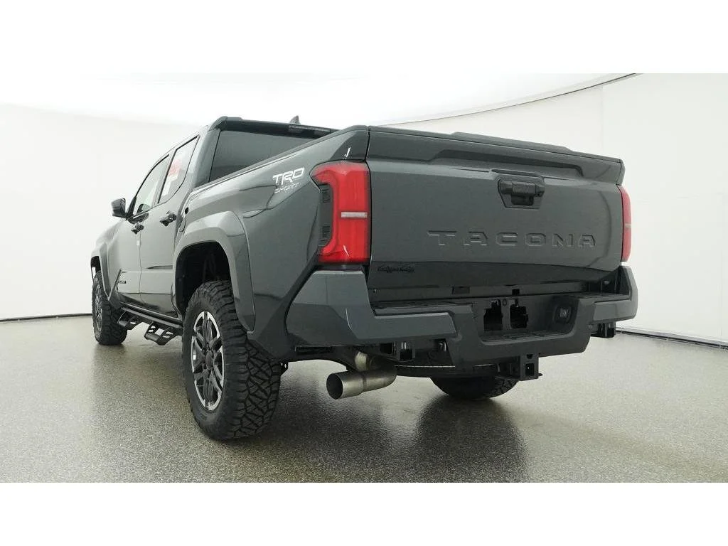 2026 Toyota Tacoma TRD Sport - Photo 22