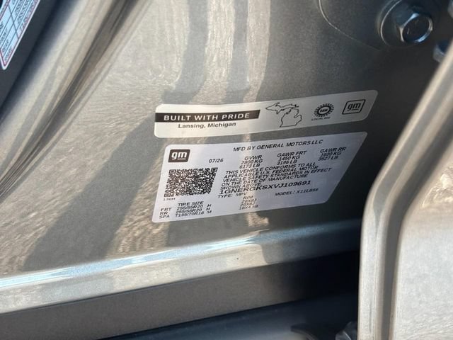 New 2027 Sterling Gray Metallic Chevrolet LT image 20