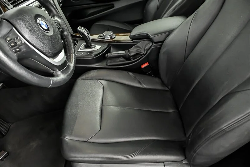 Used 2015 Alpine White BMW 428i image 15