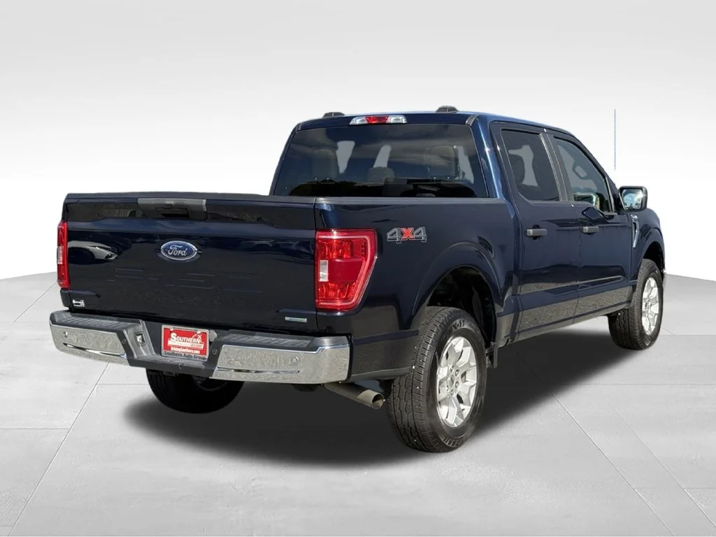 Used 2023 Blue Ford XLT image 4