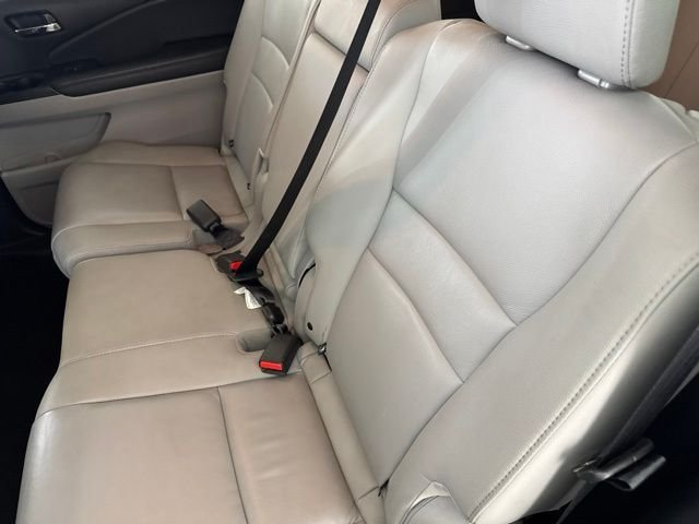 Used 2021 Gray Honda EX-L image 31