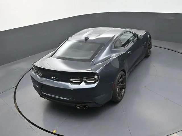 Used 2020 Gray Chevrolet SS image 26