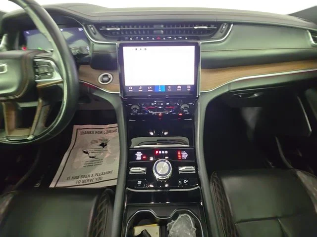 Used 2022 Gray Jeep Summit image 11