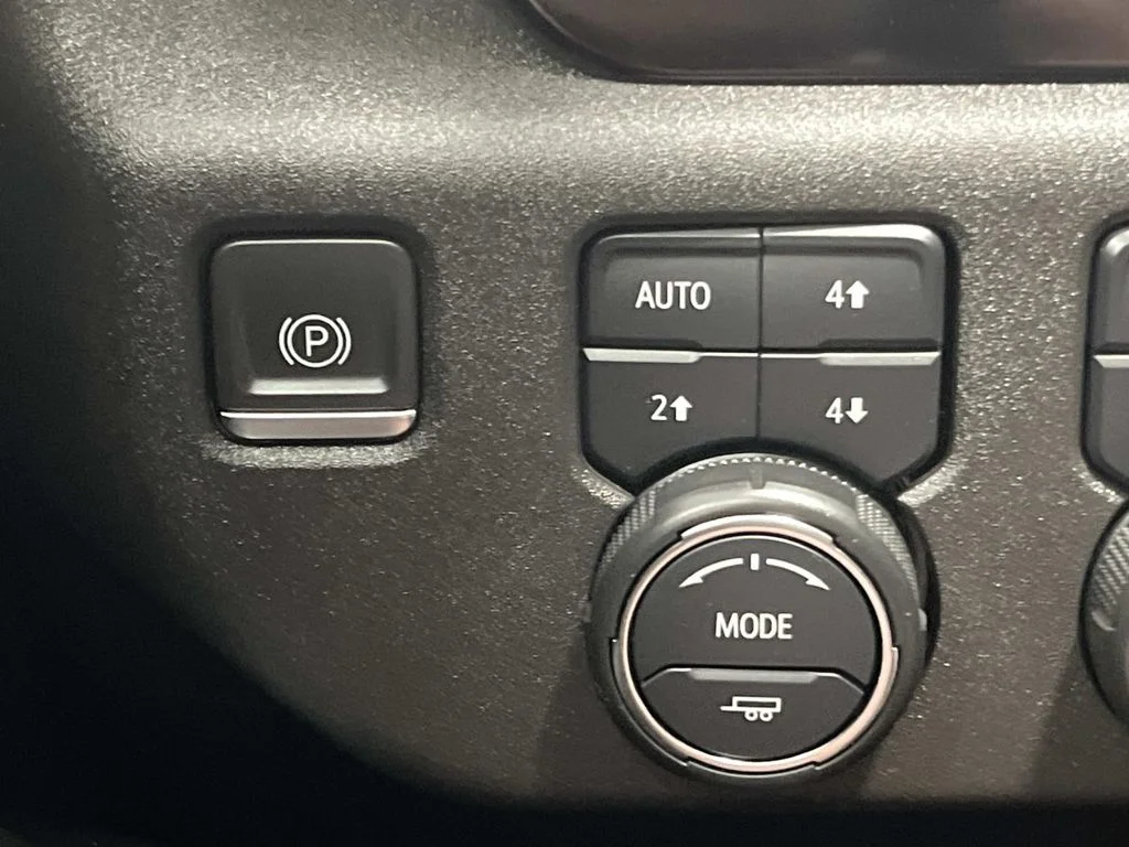 Used 2024 Summit White Chevrolet LT DRW image 26