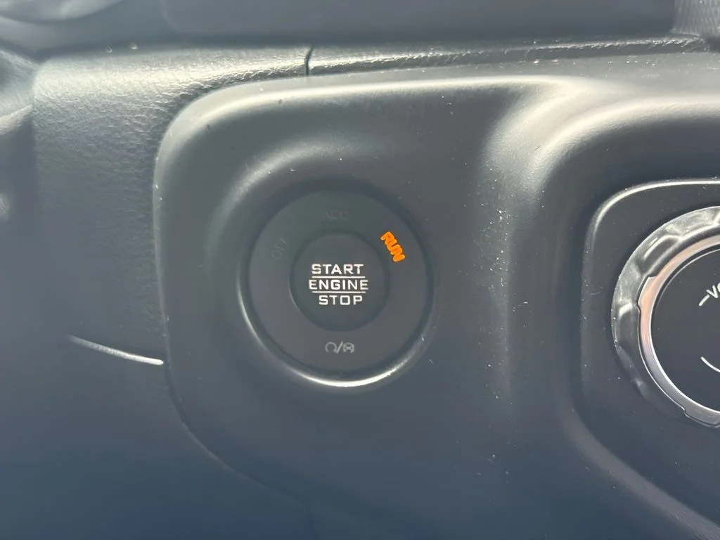Used 2021 Gray Jeep Unlimited Rubicon 392 image 13