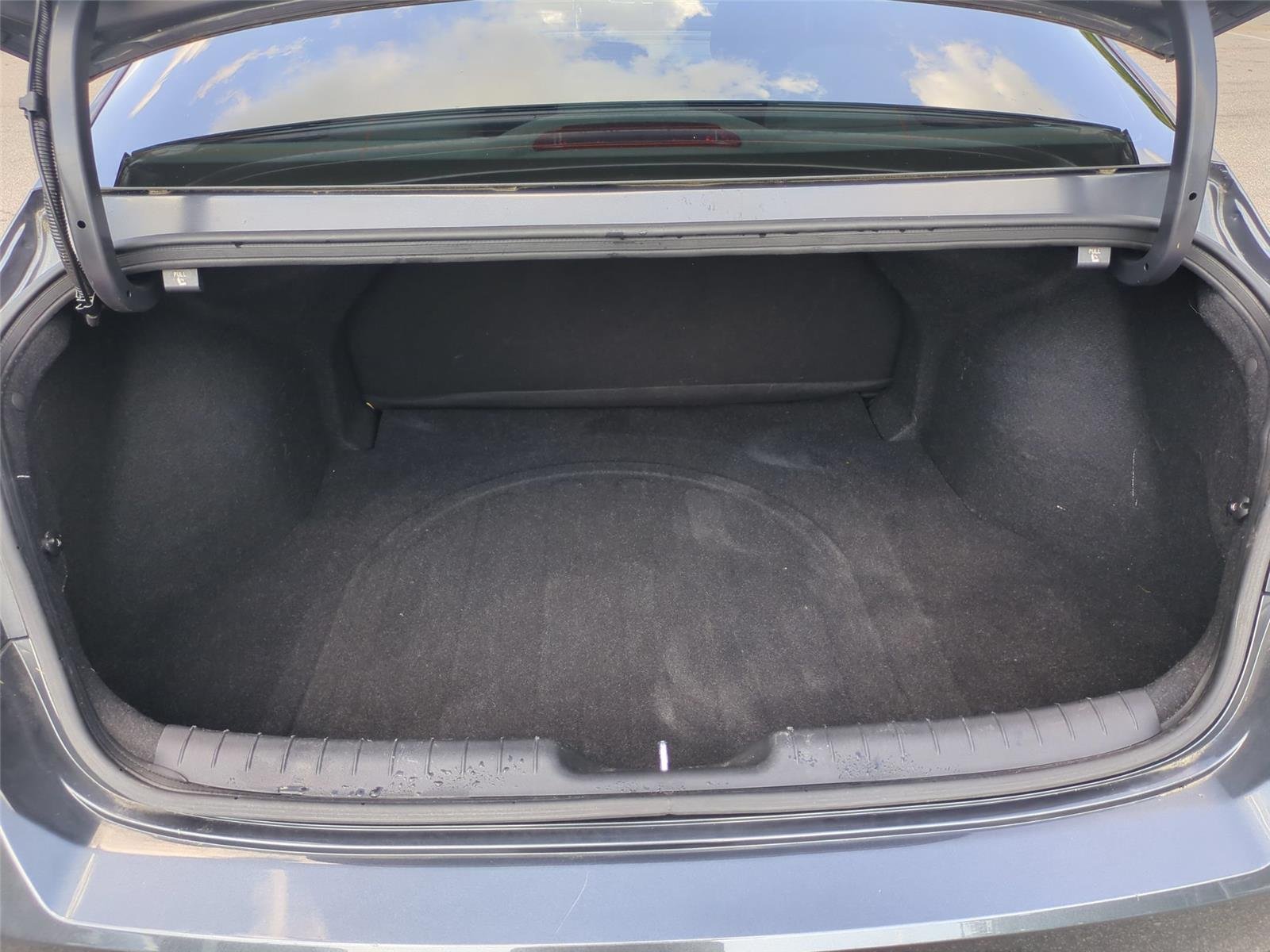 Used 2021 FLUID METAL HYUNDAI SE image 31