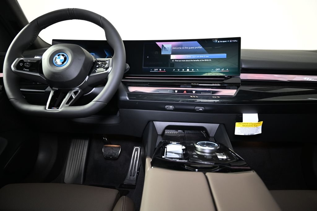 New 2027 Black Sapphire Metallic BMW 550e xDrive image 16