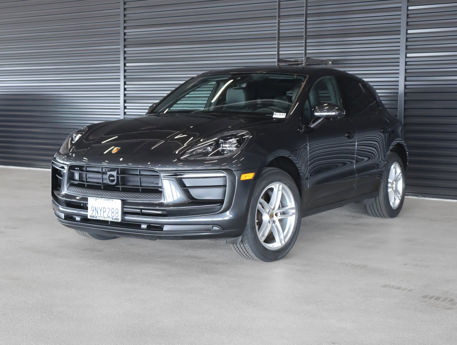 2024 Porsche Macan T's photo