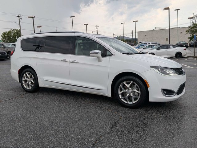 2019 Chrysler Pacifica Limited