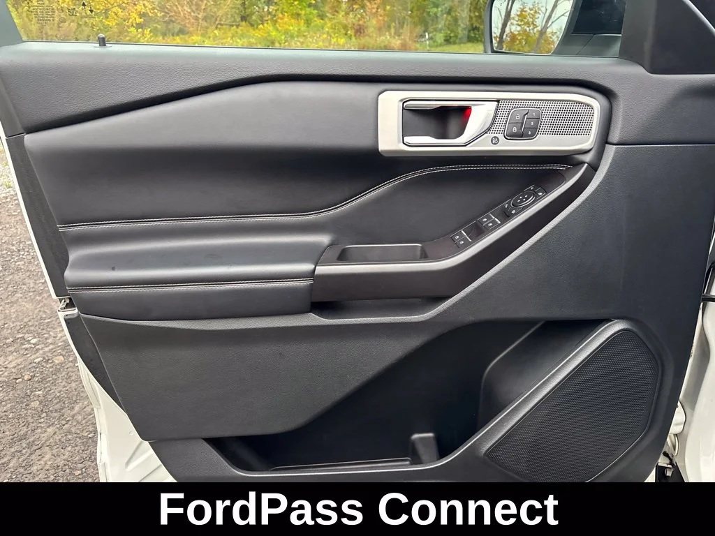 Used 2020 White Ford ST image 13