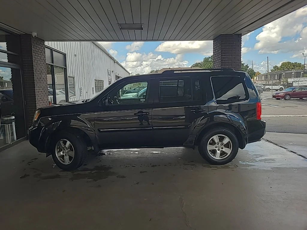 Used 2010 Honda Pilot EX-L with VIN 5FNYF3H54AB017843 for sale in Metairie, LA