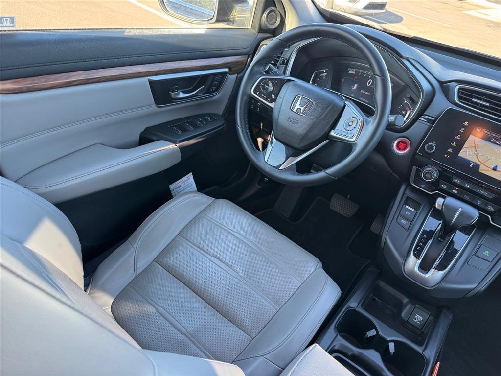 Used 2018 Modern Steel Metallic Honda Touring image 12