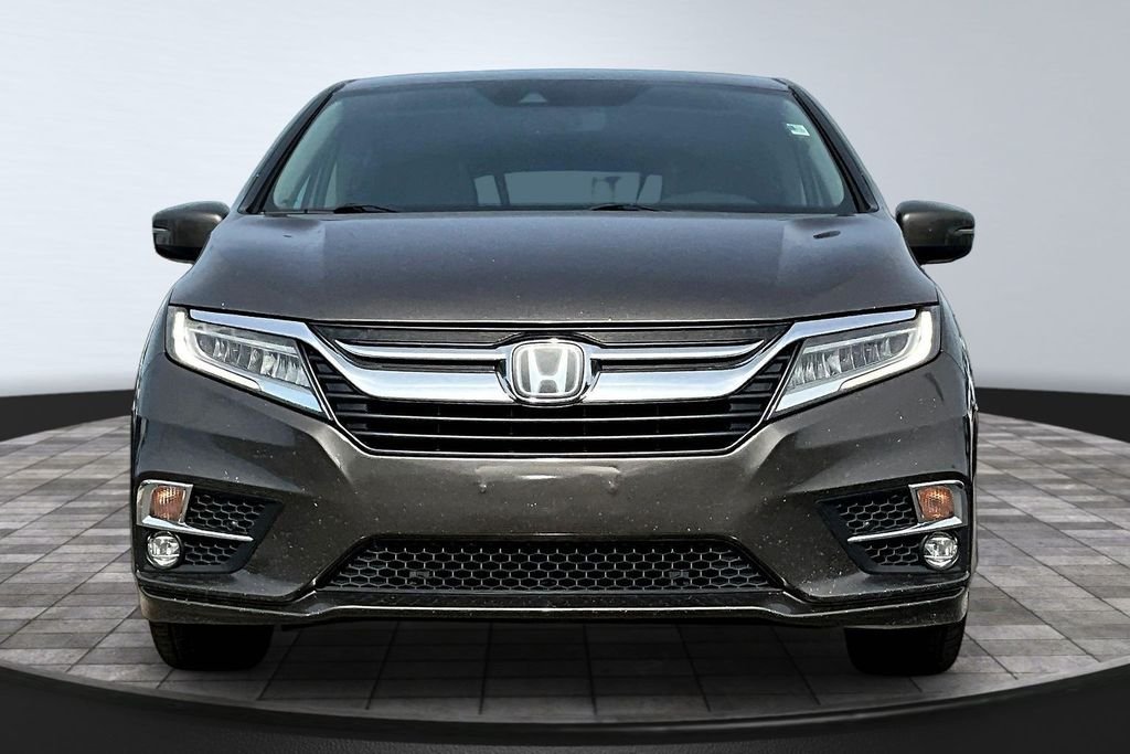 Used 2020 Honda Odyssey Touring with VIN 5FNRL6H8XLB002209 for sale in Rochester, Minnesota