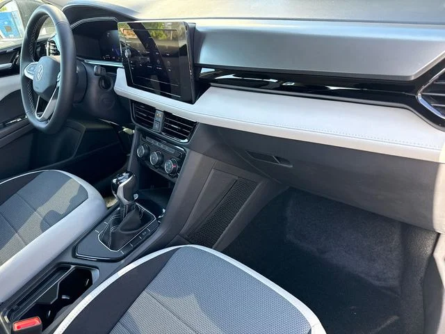 New 2026 Pure White Volkswagen 1.5T S image 19