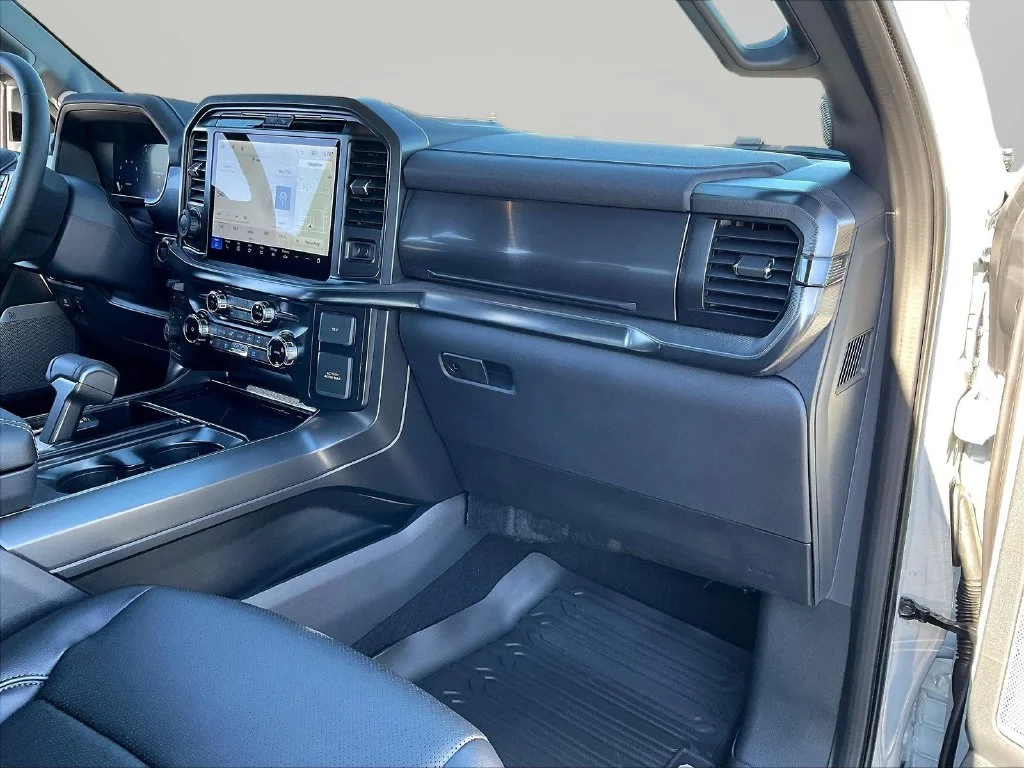New 2026 Avalanche Ford Lariat® image 36
