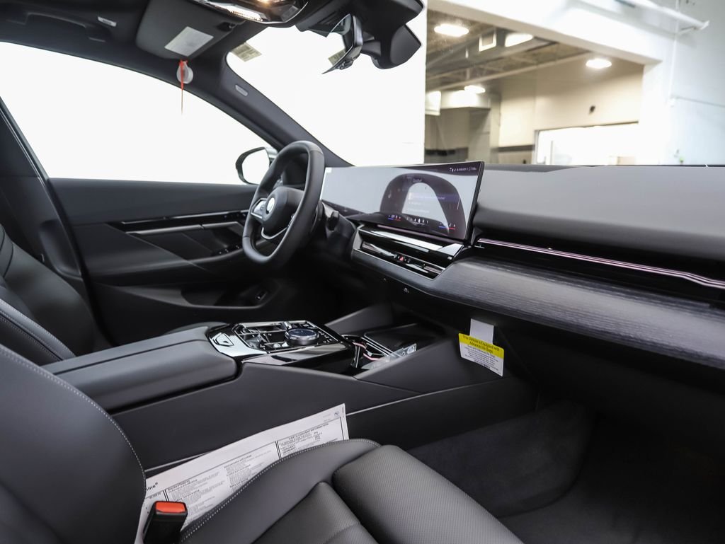 2026 BMW 5 Series 530i - Photo 29
