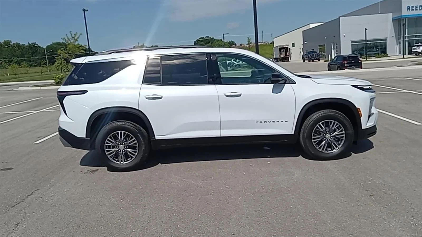 New 2026 Polar White Tricoat Chevrolet LT image 60