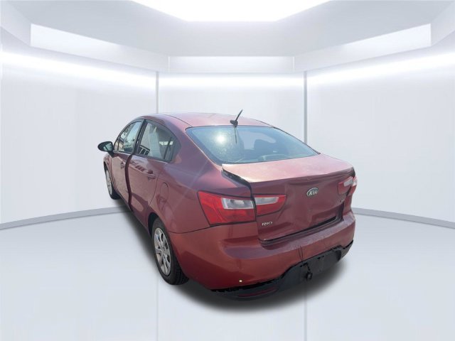 Used 2015 Red Kia LX image 8